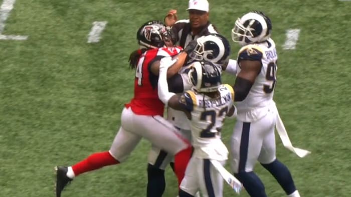 aaron-donald-devonta-freeman-fight